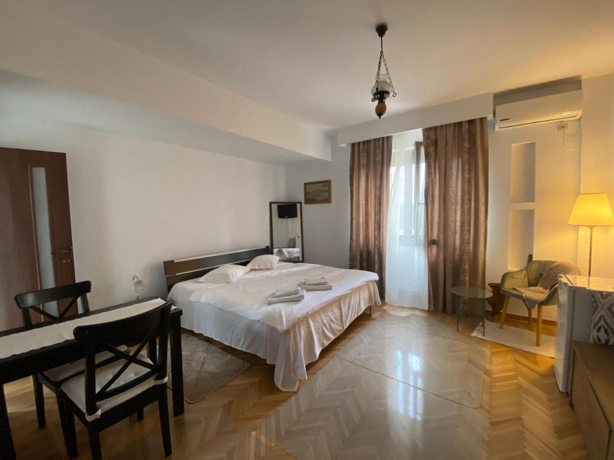 בוקרשט Dinamic Studio Old Town מראה חיצוני תמונה